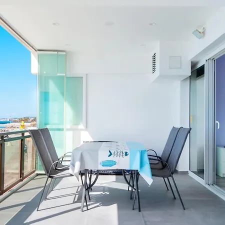 Apartment Malibu Dreams 2 Bedroom Benalmádena